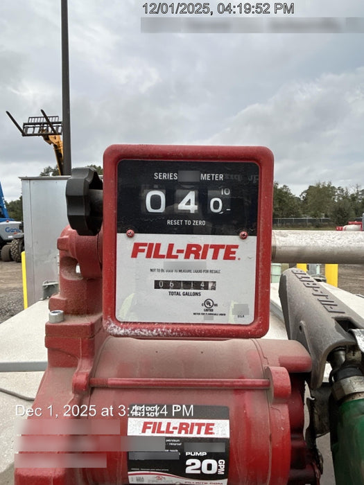 2022 VAC-TRON LP573XDT