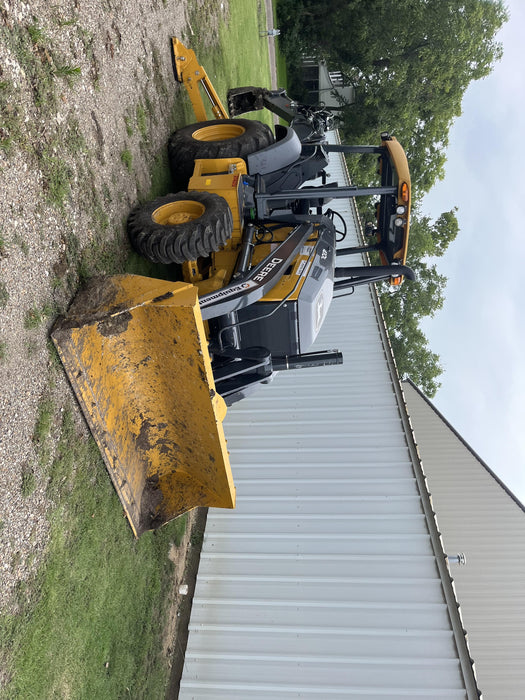 2022 JOHN DEERE 410L - Extendable Stick