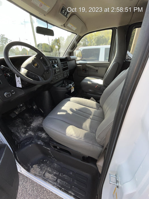 2023 CHEVROLET Express Van - Rental