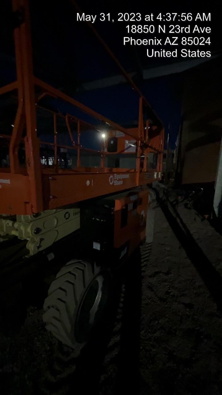 2023 JLG RT2669