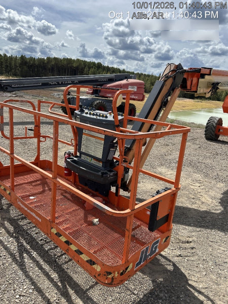 2023 JLG 860SJ