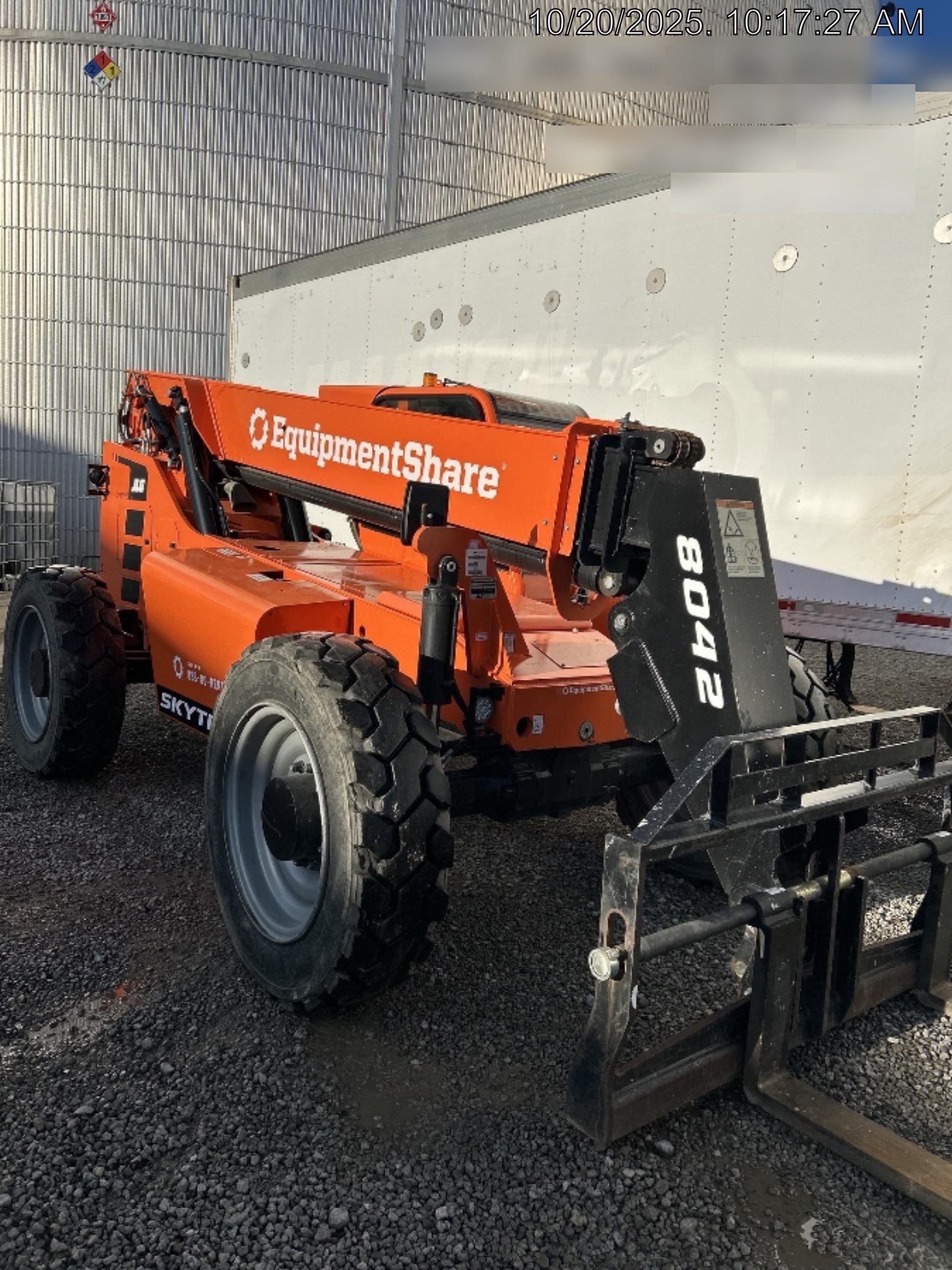 2023 SKYTRAK 8042