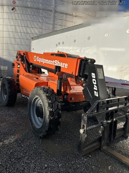 2023 SKYTRAK 8042