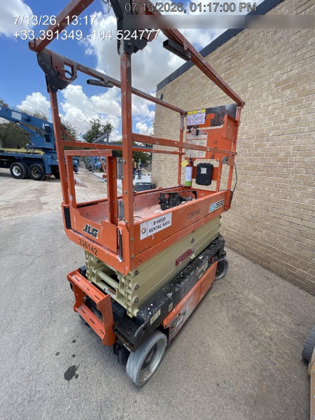 2022 JLG ES1932