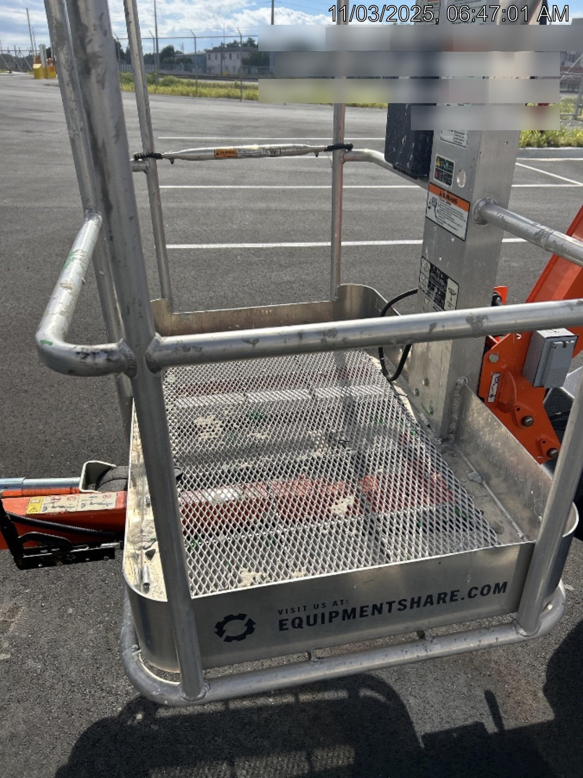 2023 JLG T350