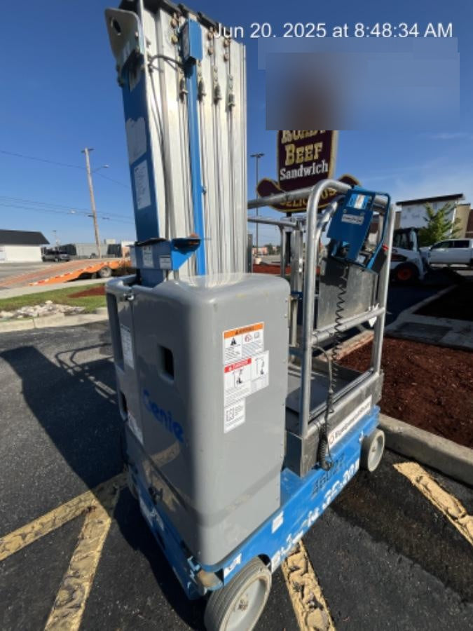 2019 GENIE GR-20