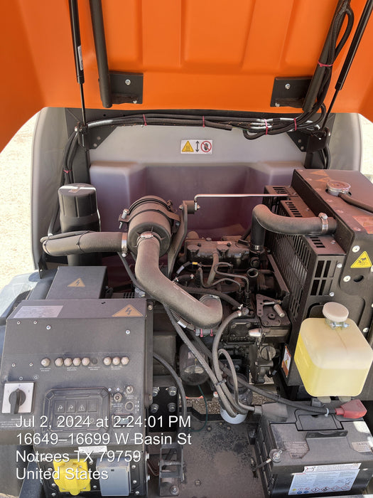 2024 Generac MLT2 Diesel, Flex Switch 120V Input, Powerzone Controller, 
(4) 320W LED Lights, 4kW Generator, 39.9 Gal Fuel Tank, 2" Ball, T3