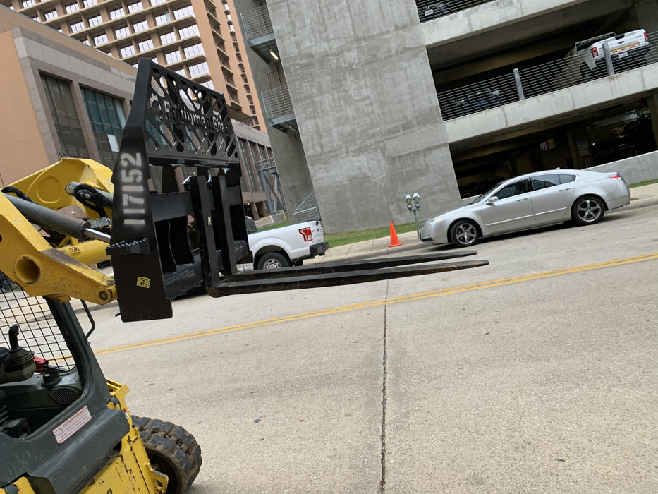 2020 PALADIN 48" Pallet Forks - Paladin