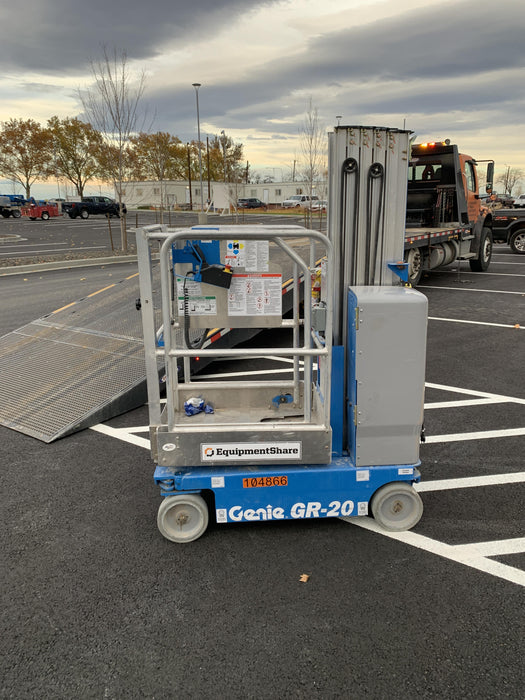 2020 GENIE GR-20