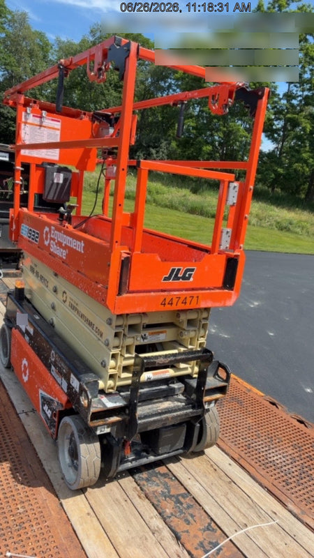 2024 JLG ES1932