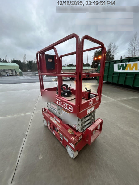 2020 MEC 1330SE Solid NM Tires, Steel Swing out Doors, LCS, Beacon, 900W Invertor