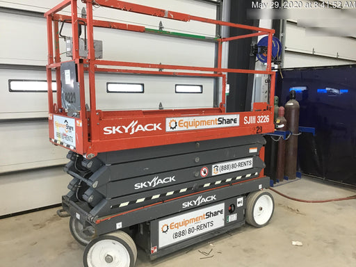 2018 Skyjack SJIII-3226 Skyjack SJIII3226 Scissor Lift w/Trojan Batteries