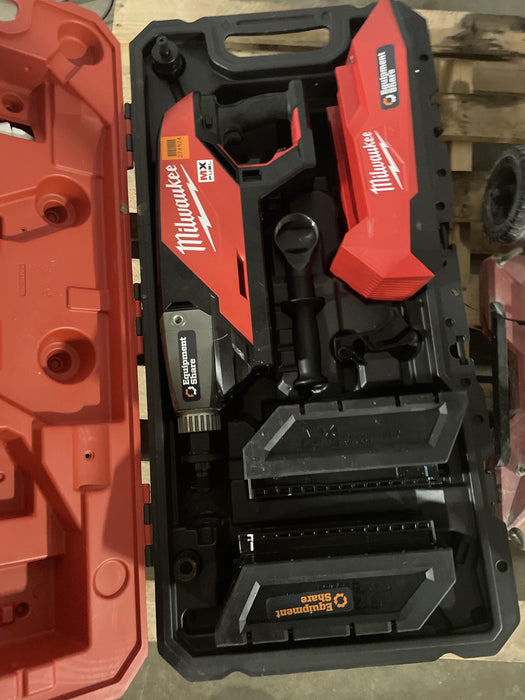 2022 MILWAUKEE MXF301-2CXS