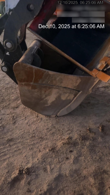 2023 SOLESBEE 36" Bucket, Tooth - Solesbee