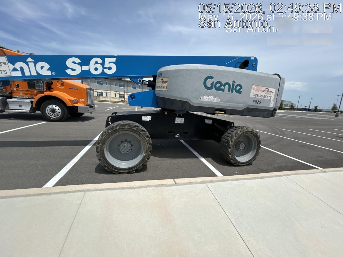 2017 GENIE S-65