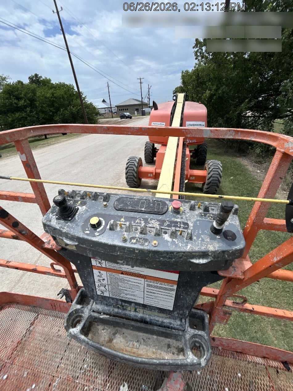 2021 JLG 400S