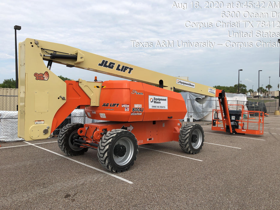 2020 JLG 800AJ
