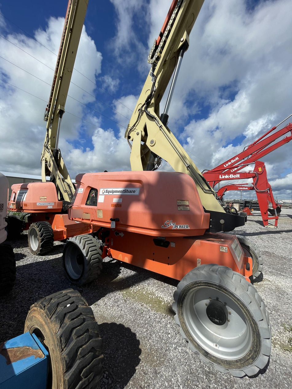 2021 JLG 660SJ
