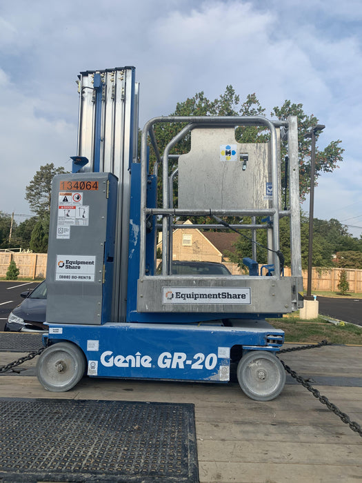 2021 GENIE GR-20
