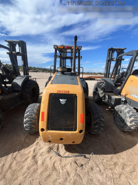 2023 CASE 588H