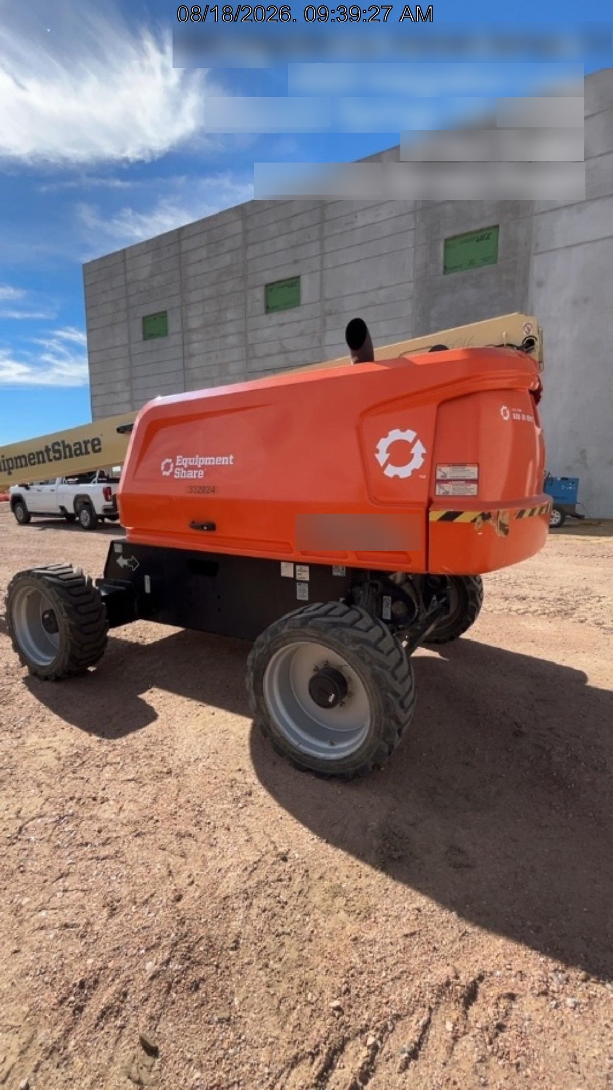 2023 JLG 660SJ