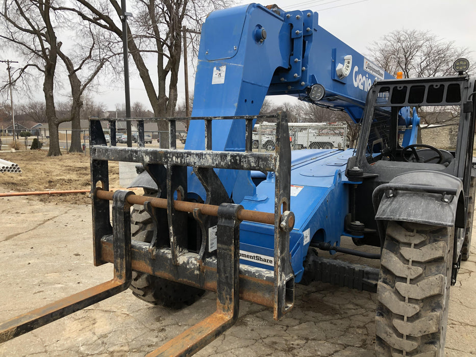 2018 Genie GTH-636 Genie GTH-636 w/Open ROPS, Solid Tires, beacon/work lights, 48" carriage/forks