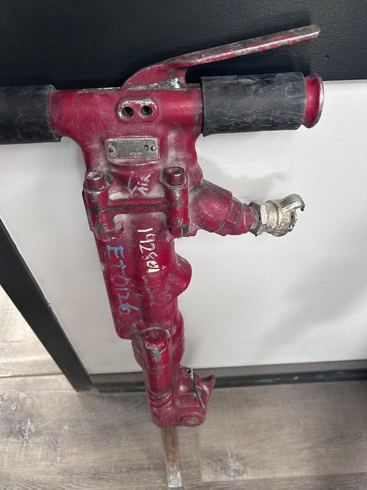 2014 CHICAGO PNEUMATIC CP 1210