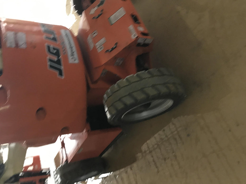 2019 JLG E450AJ
