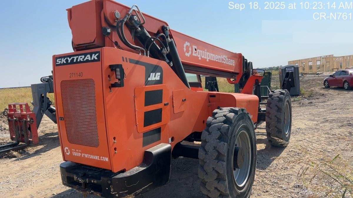 2022 SKYTRAK 10054