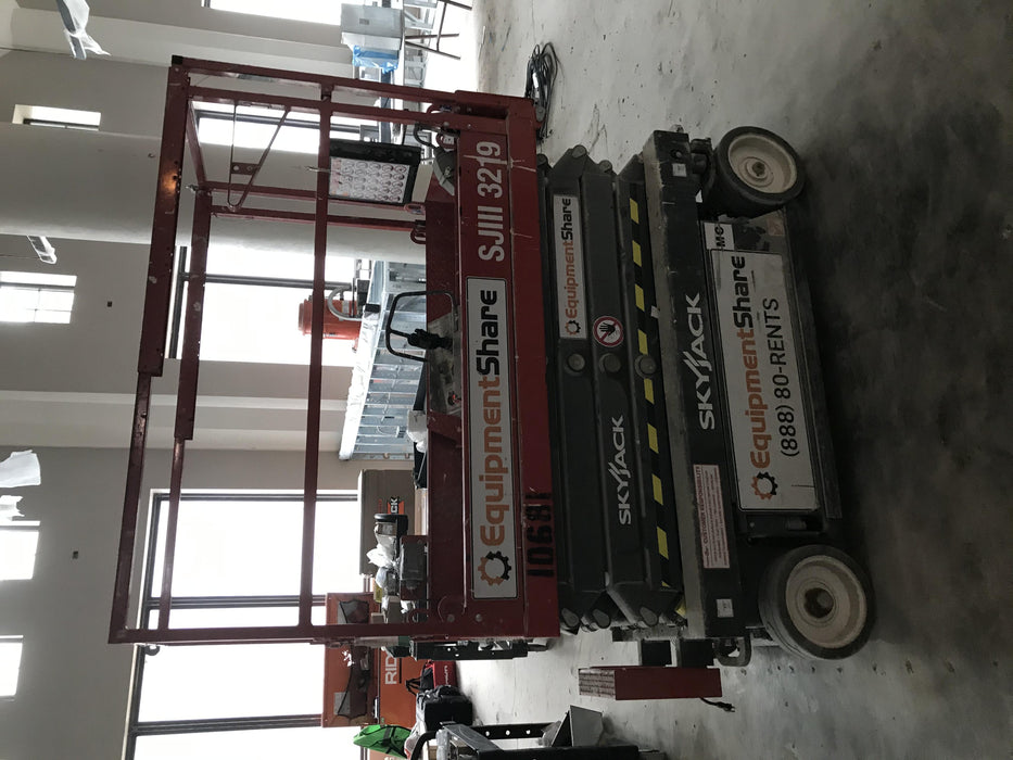 2018 SKYJACK SJIII-3219