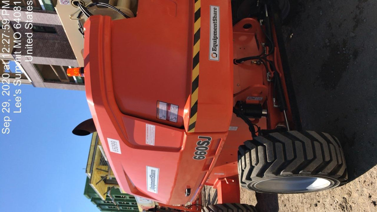 2020 JLG 660SJ