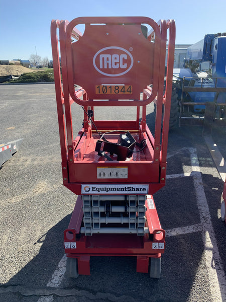 2020 MEC 1330SE Solid NM Tires, Steel Swing out Doors, LCS, Beacon, 900W Invertor