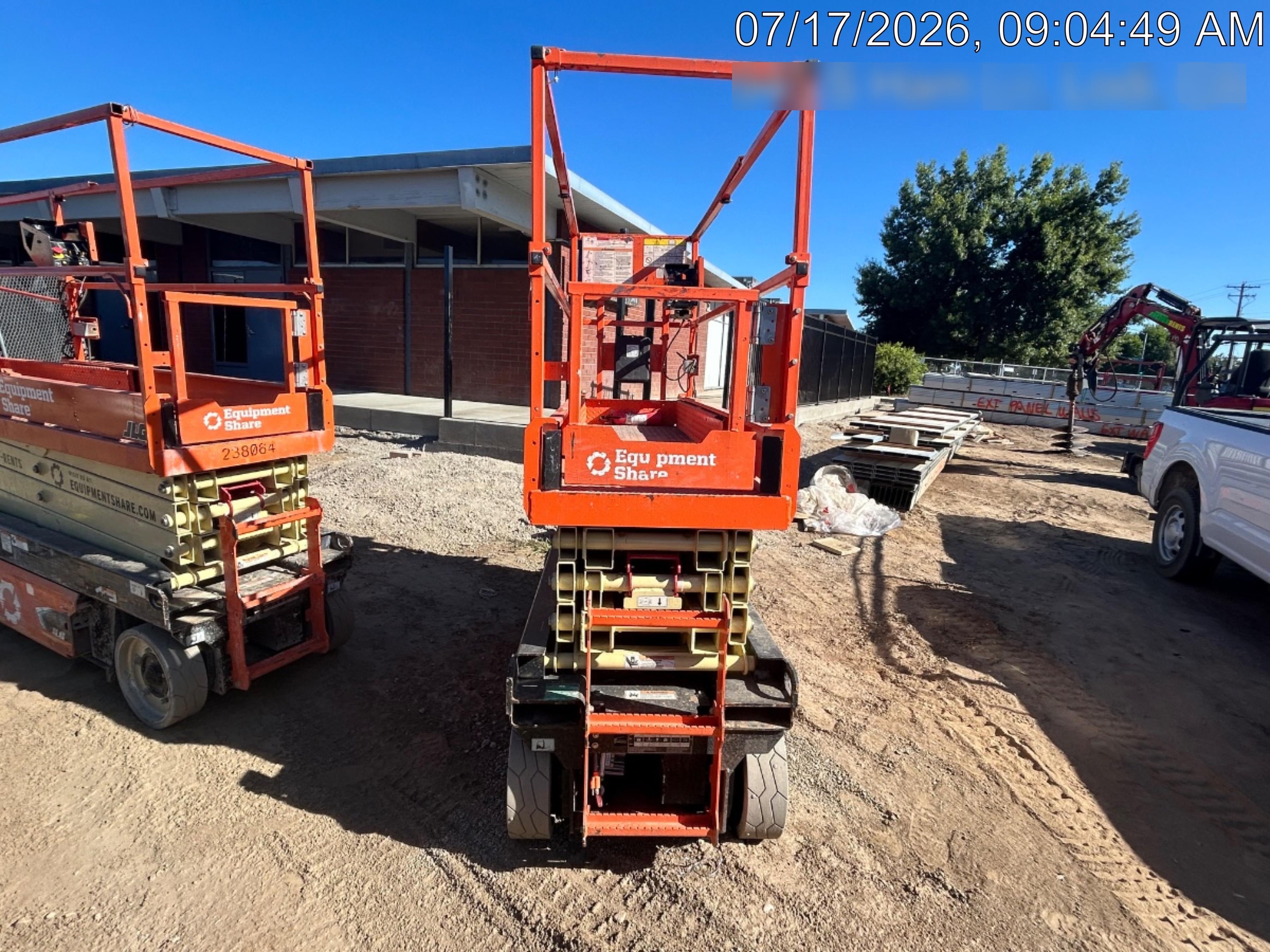 2022 JLG ES2632