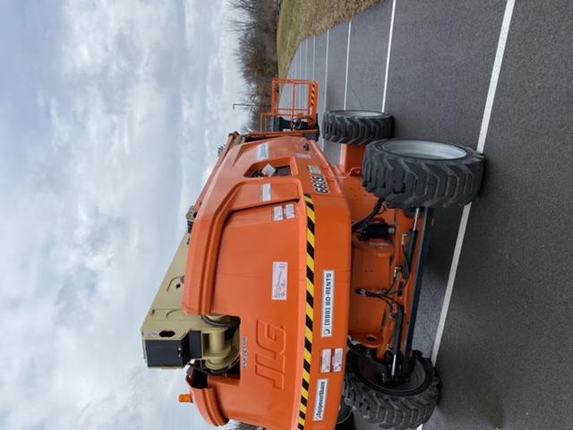 2021 JLG 660SJ