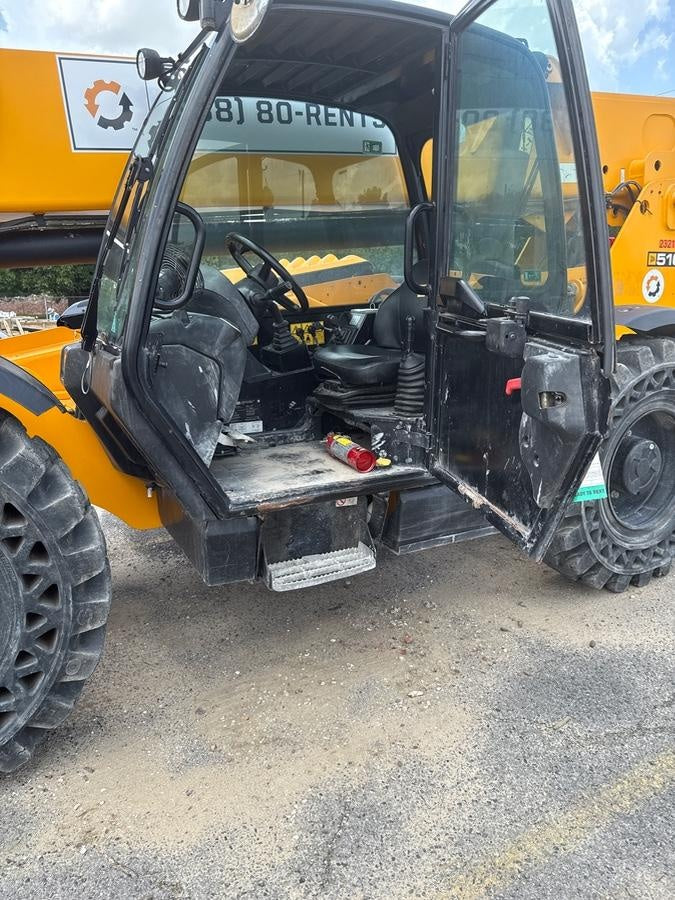 2022 JCB 510-56