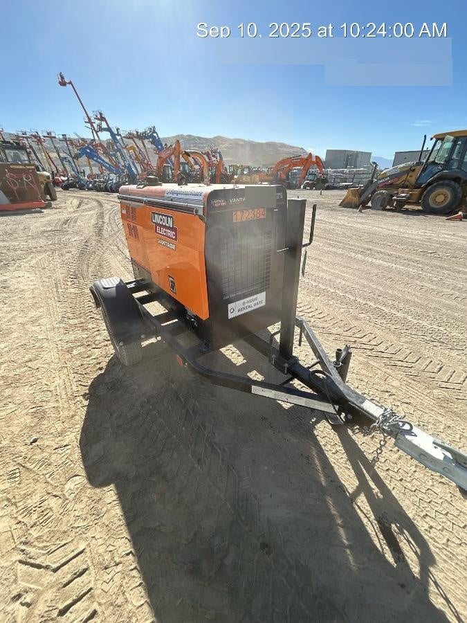 2021 Lincoln Electric Vantage 322 Vantage 322 Ready Pak 3 w/ Decals, ORANGE (includes trailer, cable rack, fender light kit) NO Telematics