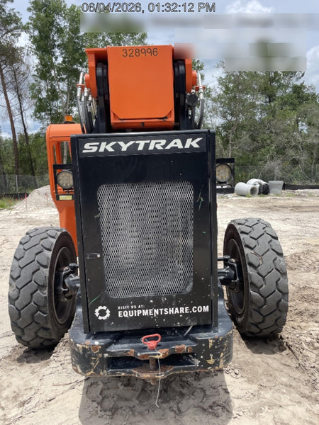 2023 SKYTRAK 8042
