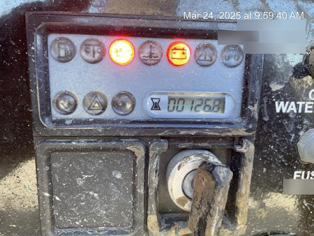 2023 Vac-Tron LP573XDT T4 Koehler Diesel Engine, 500 Gallon Debris Tank, x2 100 Gallon Water Tanks