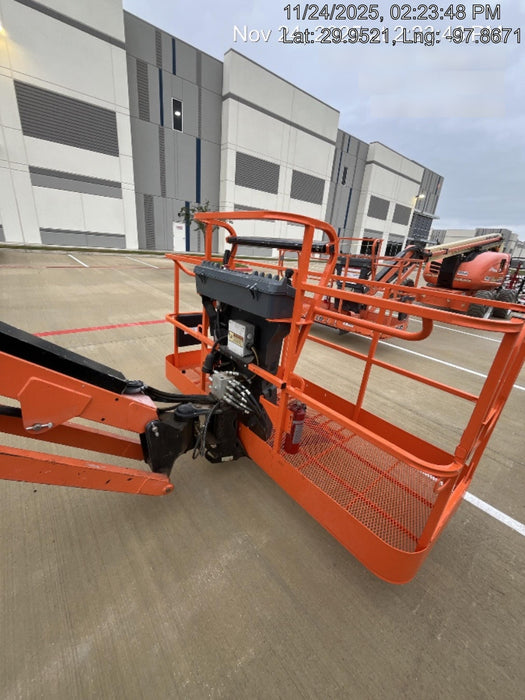 2019 JLG 600AJ