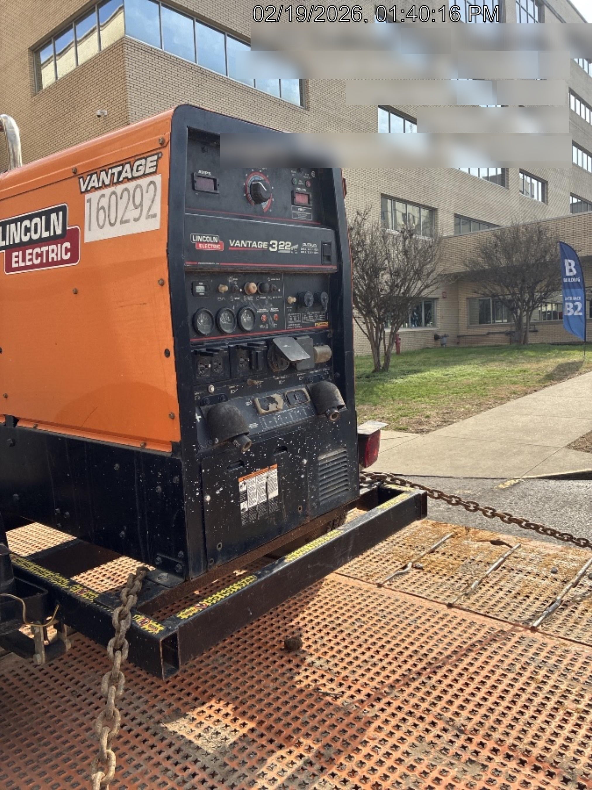 2021 Lincoln Electric Vantage 322 Vantage 322 Ready Pak 3 w/ Decals, ORANGE (includes trailer, cable rack, fender light kit) NO Telematics
