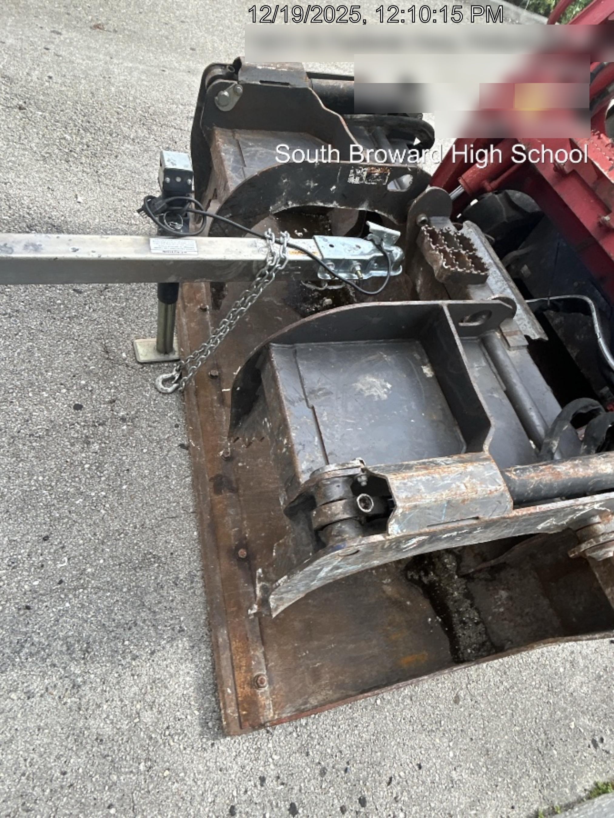 2020 PALADIN 72" Scrap Grapple Bucket - Paladin