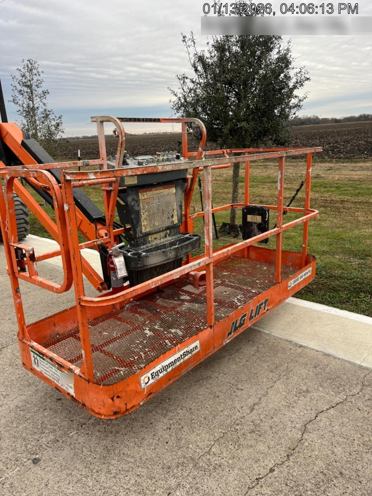 2021 JLG 600AJ