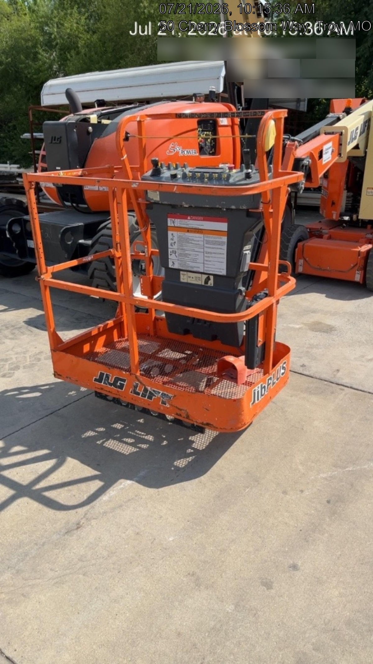 2019 JLG E300AJP