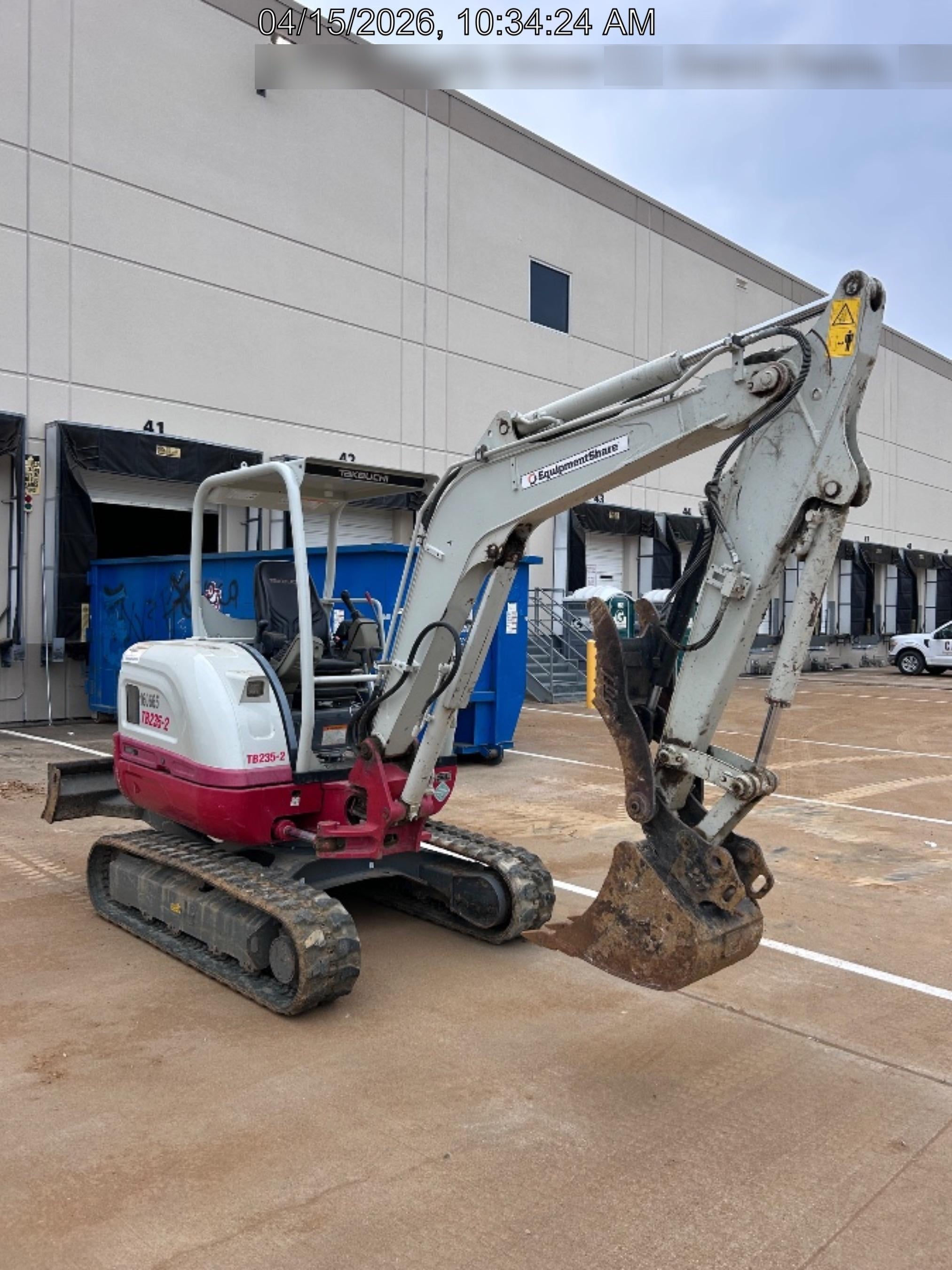 2021 TAKEUCHI TB235-2R