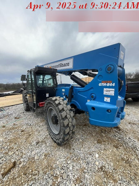 2022 GENIE GTH-844