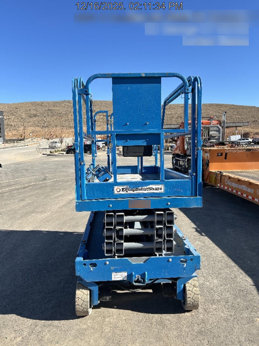 2019 Genie GS-2646 folding rails with full height swing gate