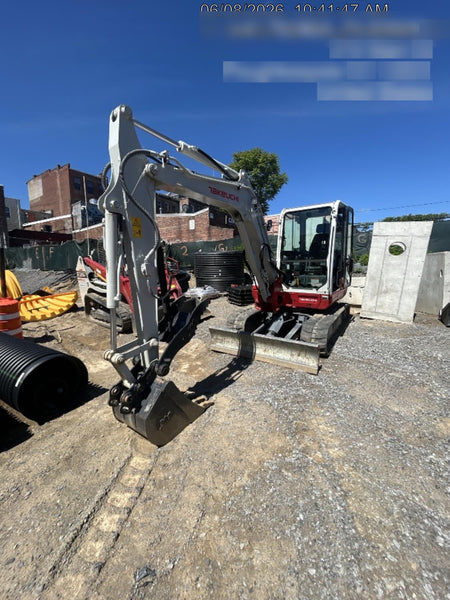 2025 TAKEUCHI TB250-2CR