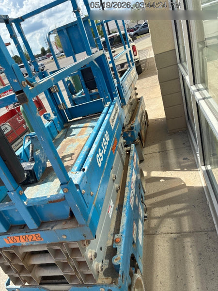2020 Genie GS-1930 Solid Non Marking Tires, Beacon, Folding rails with half height swing gate