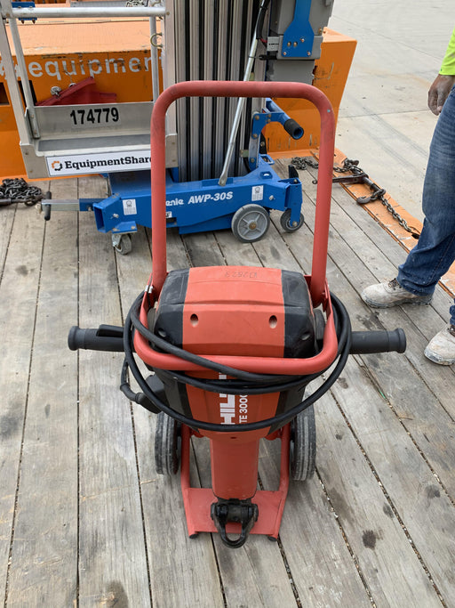 2020 HILTI TE 3000-AVR