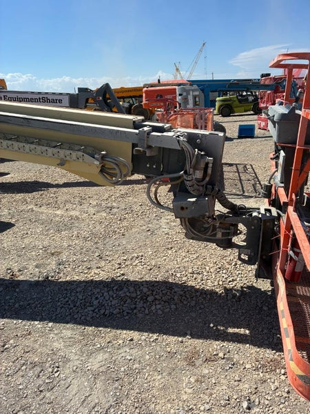 2023 JLG 600S